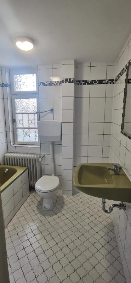 Handwerker Unterkunft Monteurzimmer Mit Gemeinschaftsbad In Brebach Saarbruecken Luaran gambar